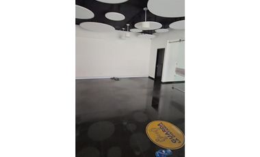 ARRIENDO OFICINA EDIFICIO SKANDIA BOGOTA