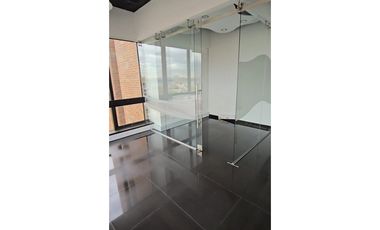 ARRIENDO OFICINA EDIFICIO SKANDIA BOGOTA