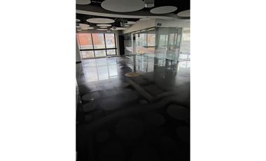 ARRIENDO OFICINA EDIFICIO SKANDIA BOGOTA
