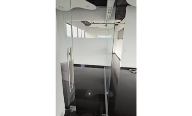 ARRIENDO OFICINA EDIFICIO SKANDIA BOGOTA