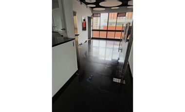 ARRIENDO OFICINA EDIFICIO SKANDIA BOGOTA