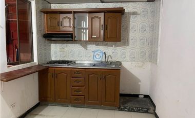 Casa en venta 2 pisos independientes en Birmania-Cuba