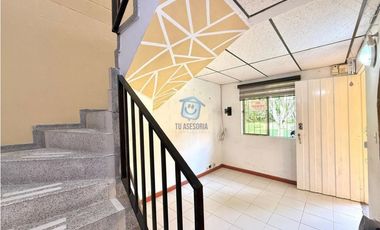 Casa en venta 2 pisos independientes en Birmania-Cuba