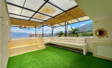 Apartamento en Arriendo Amoblado en Envigado