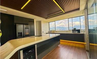 Apartamento en Arriendo Amoblado en Envigado