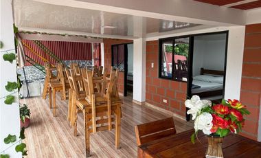 🌿 FINCA EN ALTAGRACIA – PISCINA, CANCHA Y AMPLIA CAPACIDAD