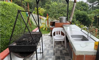 🌿 FINCA EN ALTAGRACIA – PISCINA, CANCHA Y AMPLIA CAPACIDAD