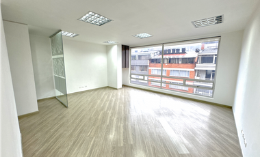 Oficina con excelente ubicación, Quinta Paredes | 39 m²