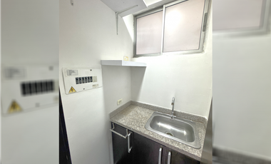 Oficina con excelente ubicación, Quinta Paredes | 39 m²