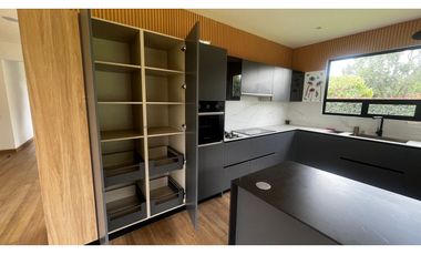 Chía, DOMOTIZADA, BOSQUES DE CHIA, 3.200 M2 lote, 325 M2 construidos