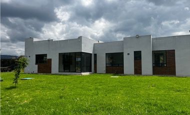 Chía, DOMOTIZADA, BOSQUES DE CHIA, 3.200 M2 lote, 325 M2 construidos