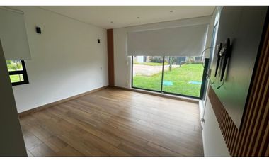 Chía, DOMOTIZADA, BOSQUES DE CHIA, 3.200 M2 lote, 325 M2 construidos