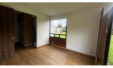 Chía, DOMOTIZADA, BOSQUES DE CHIA, 3.200 M2 lote, 325 M2 construidos