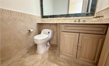 SE VENDE APARTAMENTO EN CASTILLOGRANDE - CASA BLANCA