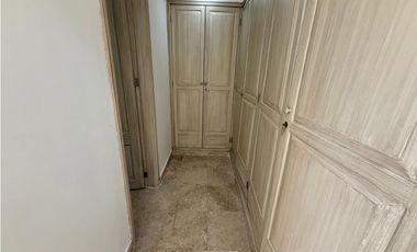 SE VENDE APARTAMENTO EN CASTILLOGRANDE - CASA BLANCA