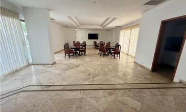 SE VENDE APARTAMENTO EN CASTILLOGRANDE - CASA BLANCA