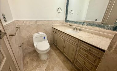 SE VENDE APARTAMENTO EN CASTILLOGRANDE - CASA BLANCA