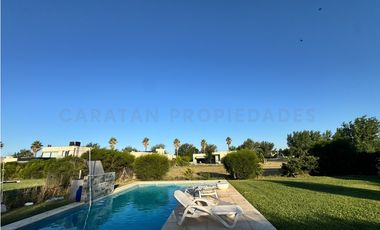 Venta - Casa en Puerto Roldan