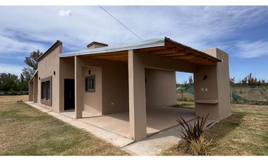 Cabañas en Venta – 2 Dormitorios – Villa 25 de Mayo, San Rafael