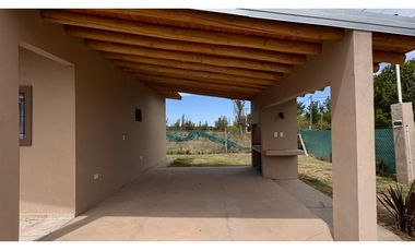 Cabañas en Venta – 2 Dormitorios – Villa 25 de Mayo, San Rafael