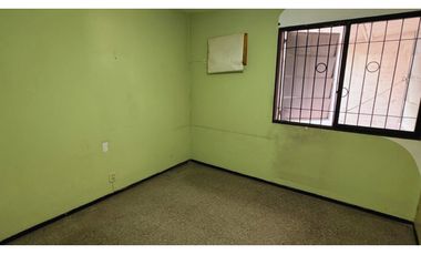 Casa  / 4 Ambientes / Miguel Cané (Perú y Bosco)