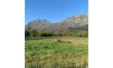 EN VENTA CHACRA DE 5 HECTAREAS SOBRE RUTA 40 EN EL HOYO