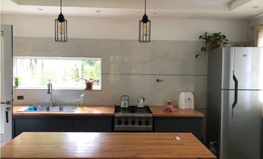 EN VENTA CASA EN LAS GOLONDRINAS