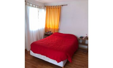 EN VENTA CASA EN LAS GOLONDRINAS