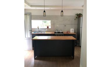 EN VENTA CASA EN LAS GOLONDRINAS