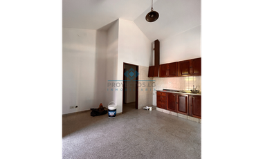 ALQUILER-CASA 2 DORM-PATIO Y COCHERA-JESUS MARIA