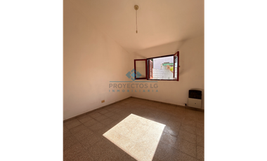 ALQUILER-CASA 2 DORM-PATIO Y COCHERA-JESUS MARIA