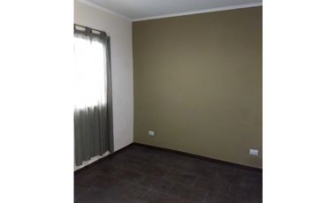 Casa en ALQUILER, Riobamba al 1300 Merlo Sur