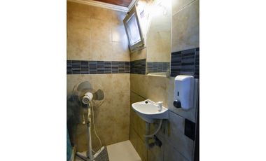 3 propiedades en block con garage, patio y quincho - Mexico y Castelli