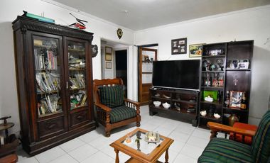 3 propiedades en block con garage, patio y quincho - Mexico y Castelli