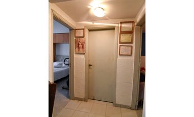 3 propiedades en block con garage, patio y quincho - Mexico y Castelli