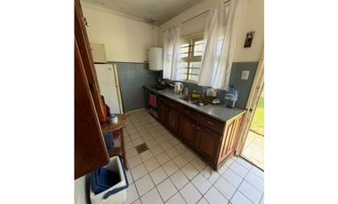 VENTA - Chalet 3 amb, con quincho + parrilla - Zona Punta Mogotes