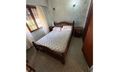 VENTA - Chalet 3 amb, con quincho + parrilla - Zona Punta Mogotes