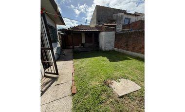 VENTA - Chalet 3 amb, con quincho + parrilla - Zona Punta Mogotes