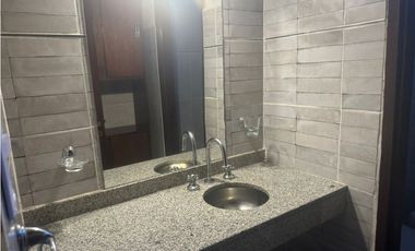 ALQUILER 24 MESES - Casa 4 amb, cochera + amplia terraza - Parque Luro