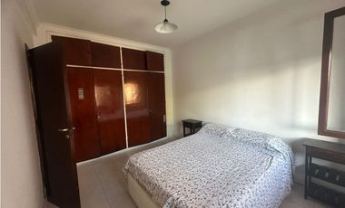 ALQUILER 24 MESES - Casa 4 amb, cochera + amplia terraza - Parque Luro