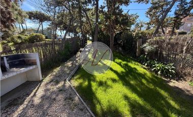 Dos viviendas en venta en el mismo lote-Mar Azul