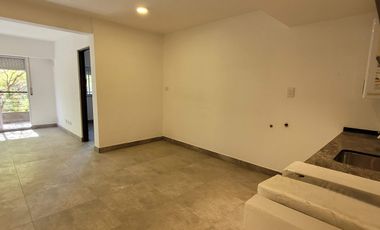 EN VENTA Departamento 1 dorm Av Francia 800 - Barrio Lourdes, Macro centro, Rosario.