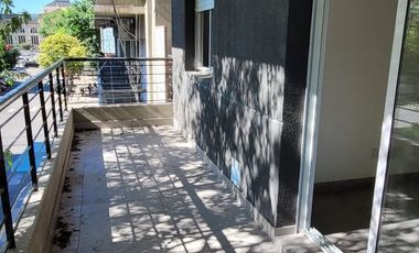 EN VENTA Departamento 1 dorm Av Francia 800 - Barrio Lourdes, Macro centro, Rosario.