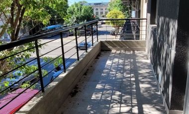 EN VENTA Departamento 1 dorm Av Francia 800 - Barrio Lourdes, Macro centro, Rosario.