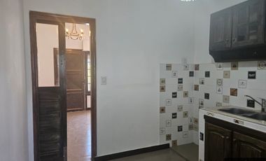 PH en alquiler c/ cochera en San Justo apto comercial