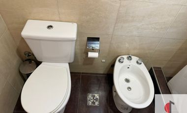 Monoambiente en alquiler sobra Av. Crovara en Villa Madero