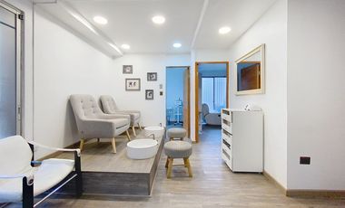 ARRIENDO LOCAL LOS DOMINICOS 7683 DESDE $690.000