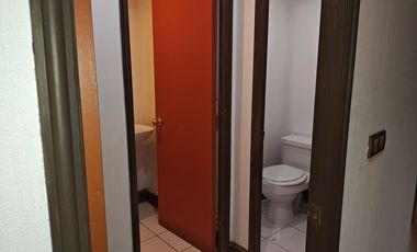 ARRIENDO OFICINA PIO X 2460-PROVIDENCIA 3P-2B+1 SALA REUNIÓN