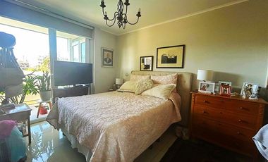 Departamento en Venta en Plaza Ñuñoa / Holanda