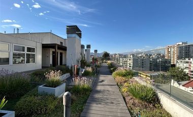 Departamento en Venta en Plaza Ñuñoa / Holanda